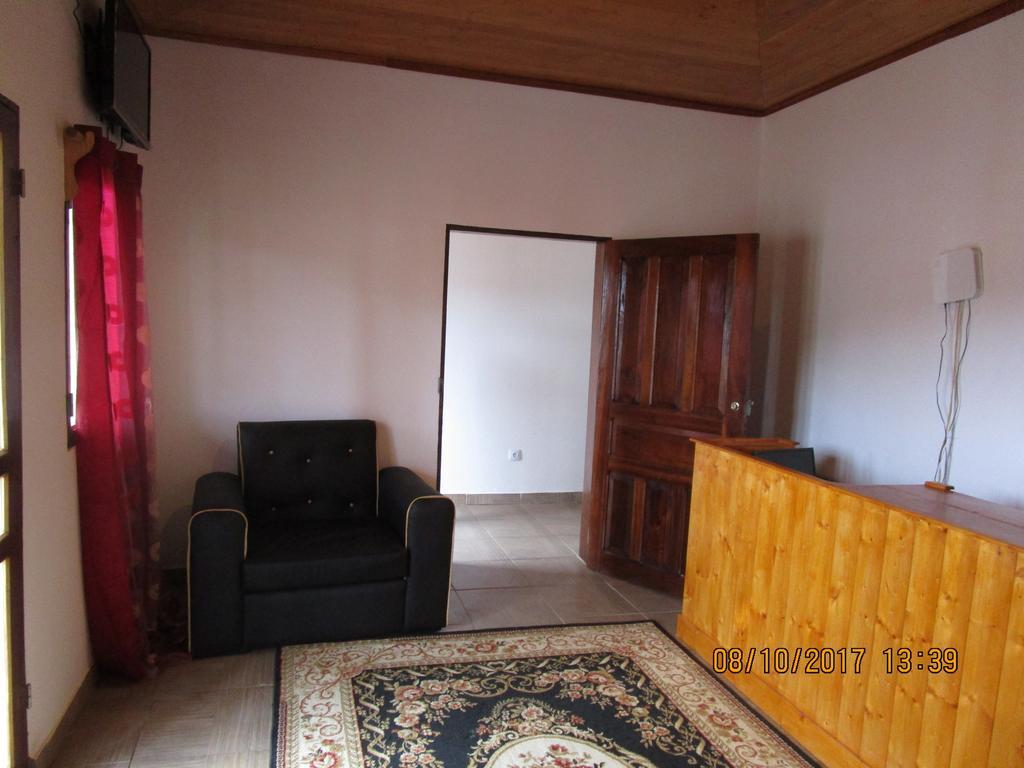 Principe Residencial Hotel Luaran gambar